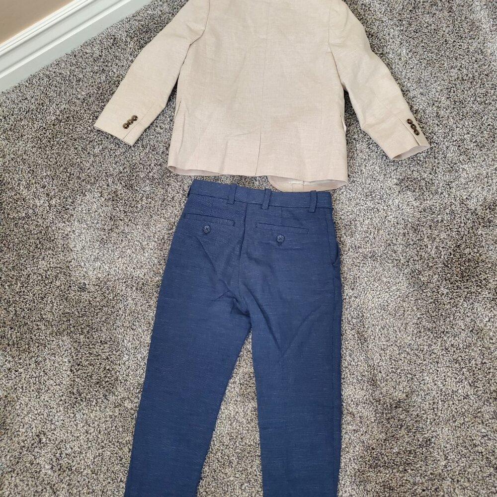 Boys Coat Pant Set Size 5T Like New - Picture 10 of 12